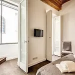 Piazza Farnese Exclusive View 2 Bedroom En Suite